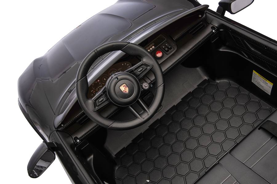 Porsche Taycan Turbo S Elektro-Kinderauto 24V, mit Fernbedienung