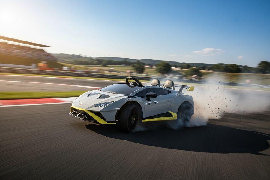 Lamborghini Huracan STO Drift Elektro-Kinderauto 24V, mit Fernbedienung