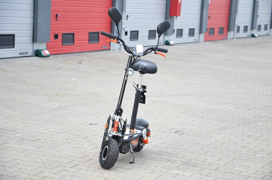 E-Scooter AEEC 36V 1000W, bis 35 km/h, ca. 25 km Reichweite, mit Straßenzulassung
