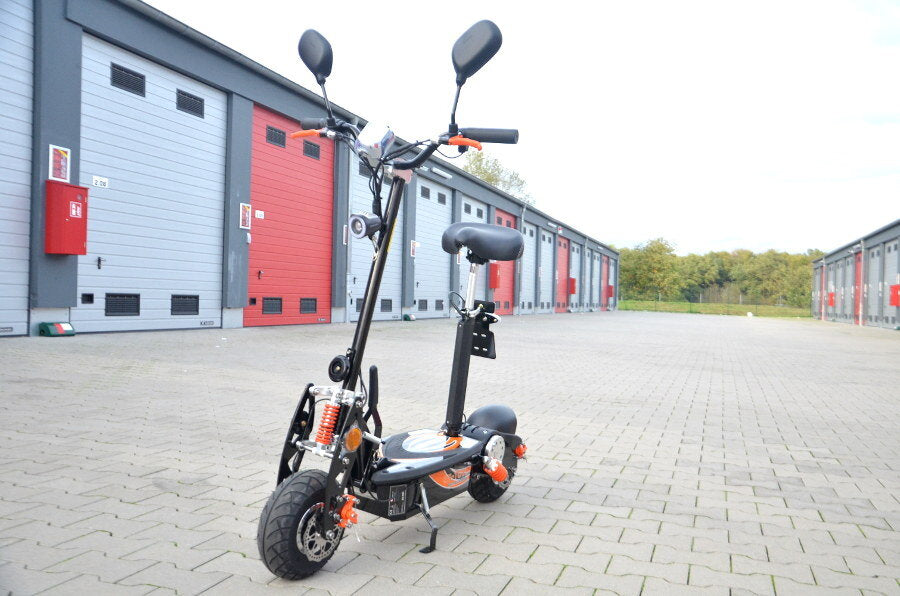 E-Scooter AEEC 36V 1000W, bis 35 km/h, ca. 25 km Reichweite, mit Straßenzulassung