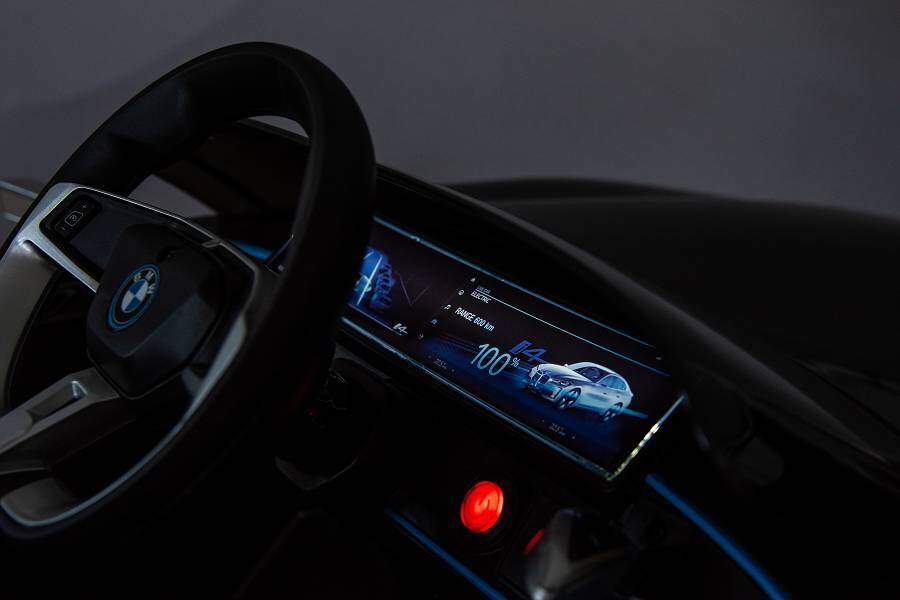BMW i4 Elektro-Kinderauto 12V, Allrad, mit Fernbedienung
