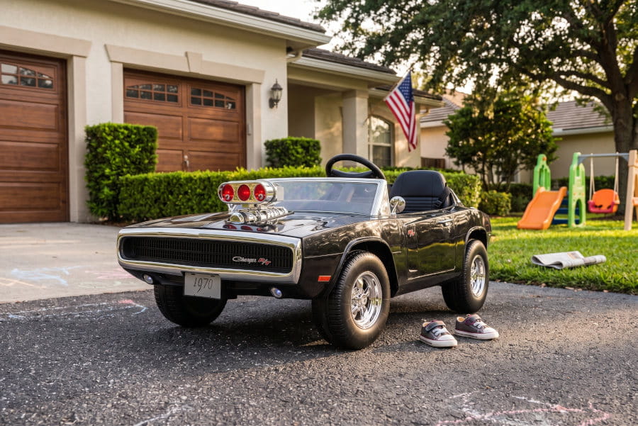 Dodge Charger Elektro-Kinderauto 24V, 2-Sitzer, mit Fernbedienung